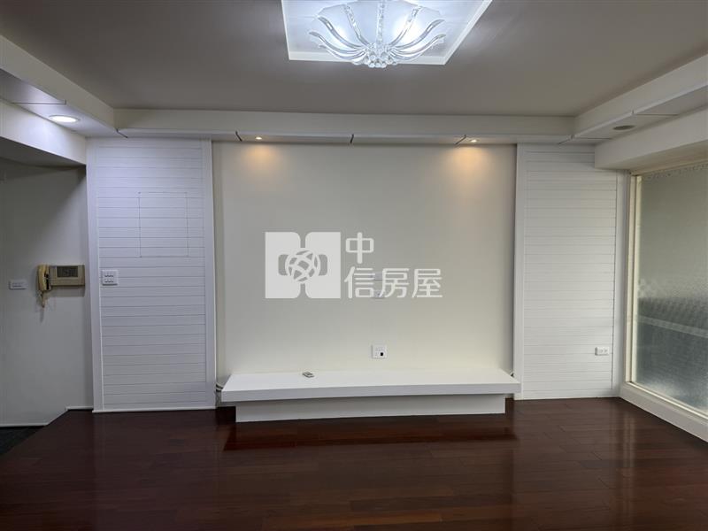 新雪梨華廈房屋室內格局與周邊環境