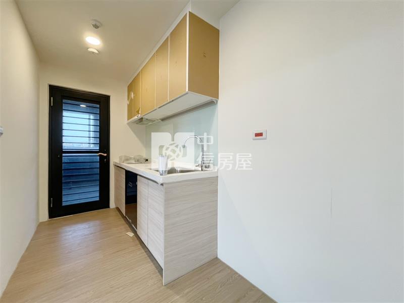 草漯重劃區大露臺戶3房平車房屋室內格局與周邊環境