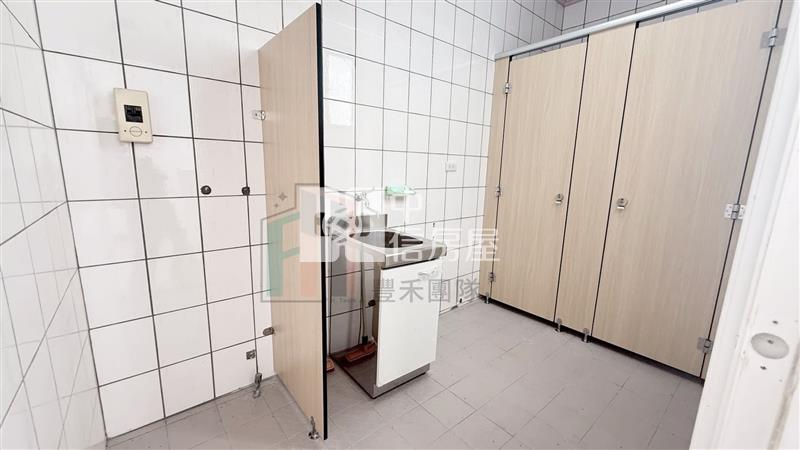 【豐禾】(專)信義國小旁稀有透天店面房屋室內格局與周邊環境