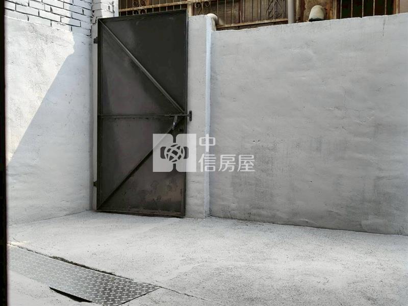 田中國中旁透天房屋室內格局與周邊環境