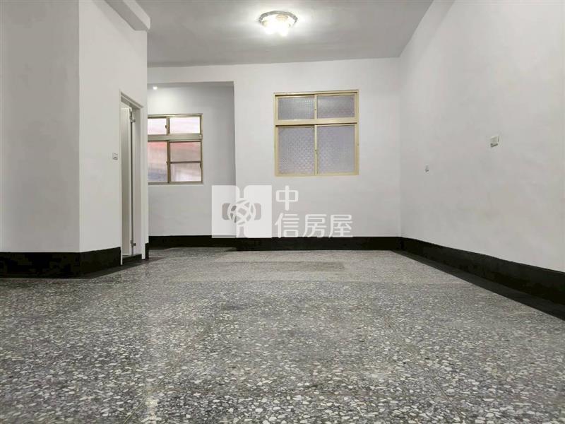 田中國中旁透天房屋室內格局與周邊環境