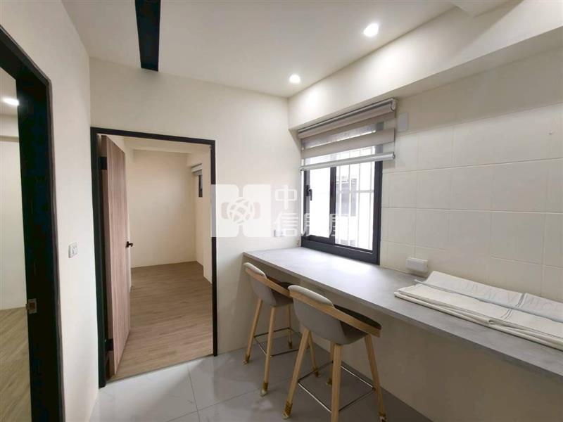 斗六鎮東路美3房+小店面房屋室內格局與周邊環境