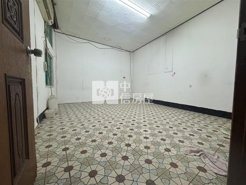 中平國小大地坪透天房屋室內格局與周邊環境