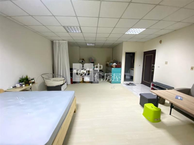 【新世紀】中壢中美大樓大套房房屋室內格局與周邊環境