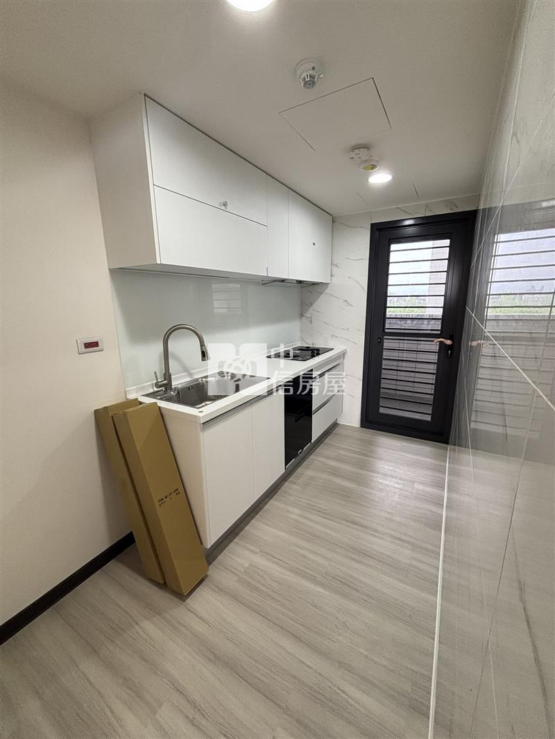 龍岡益展有福全新邊間景觀雙車位房屋室內格局與周邊環境