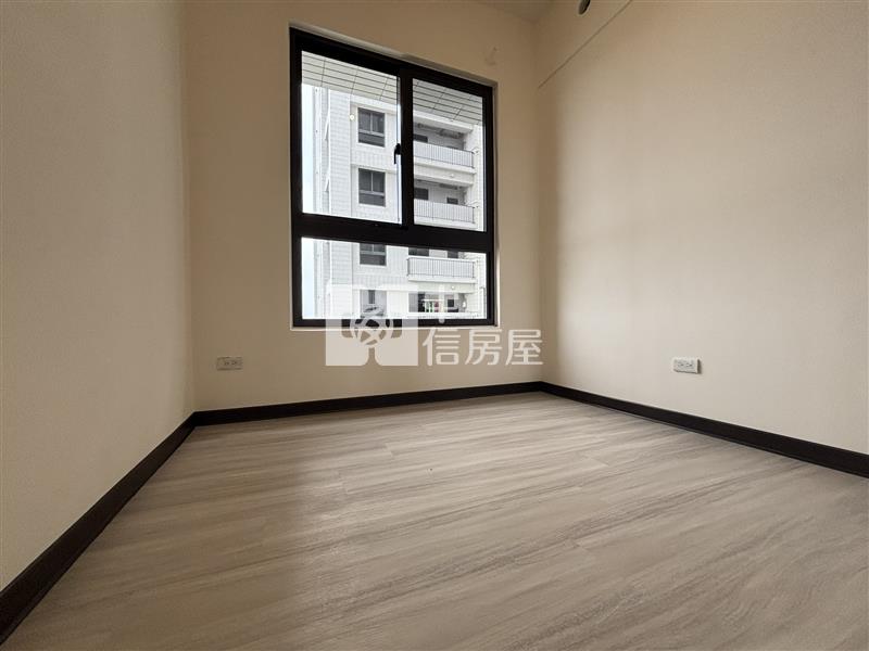 龍岡益展有福全新邊間景觀雙車位房屋室內格局與周邊環境