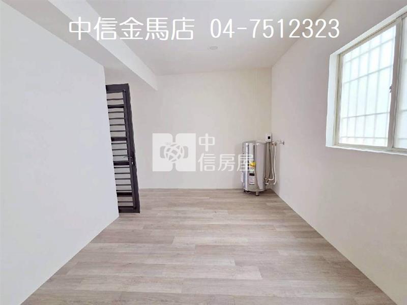 正秀傳美透天房屋室內格局與周邊環境