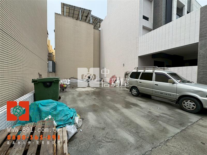 民雄嘉大電梯別墅+建地房屋室內格局與周邊環境