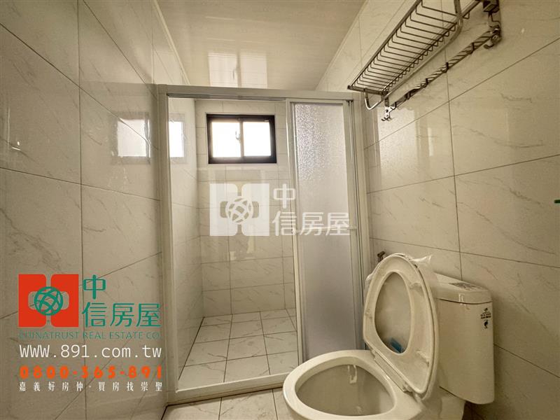 民雄嘉大電梯別墅+建地房屋室內格局與周邊環境