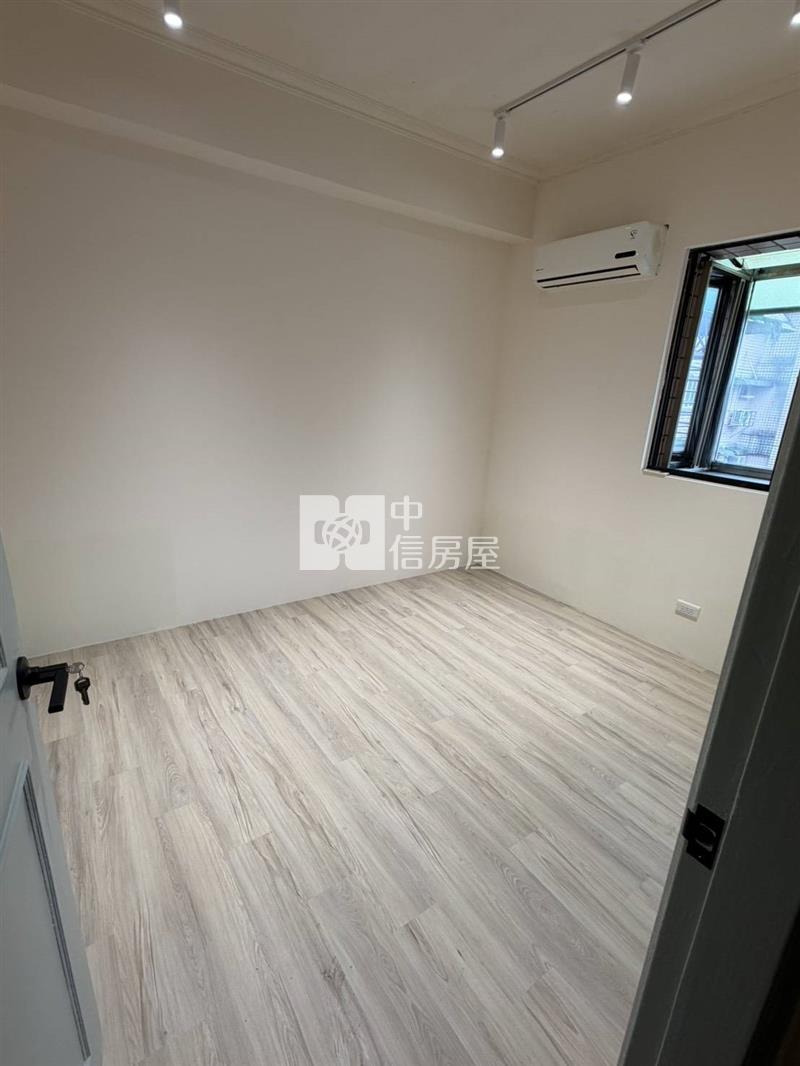 基隆-安樂電梯美3房房屋室內格局與周邊環境