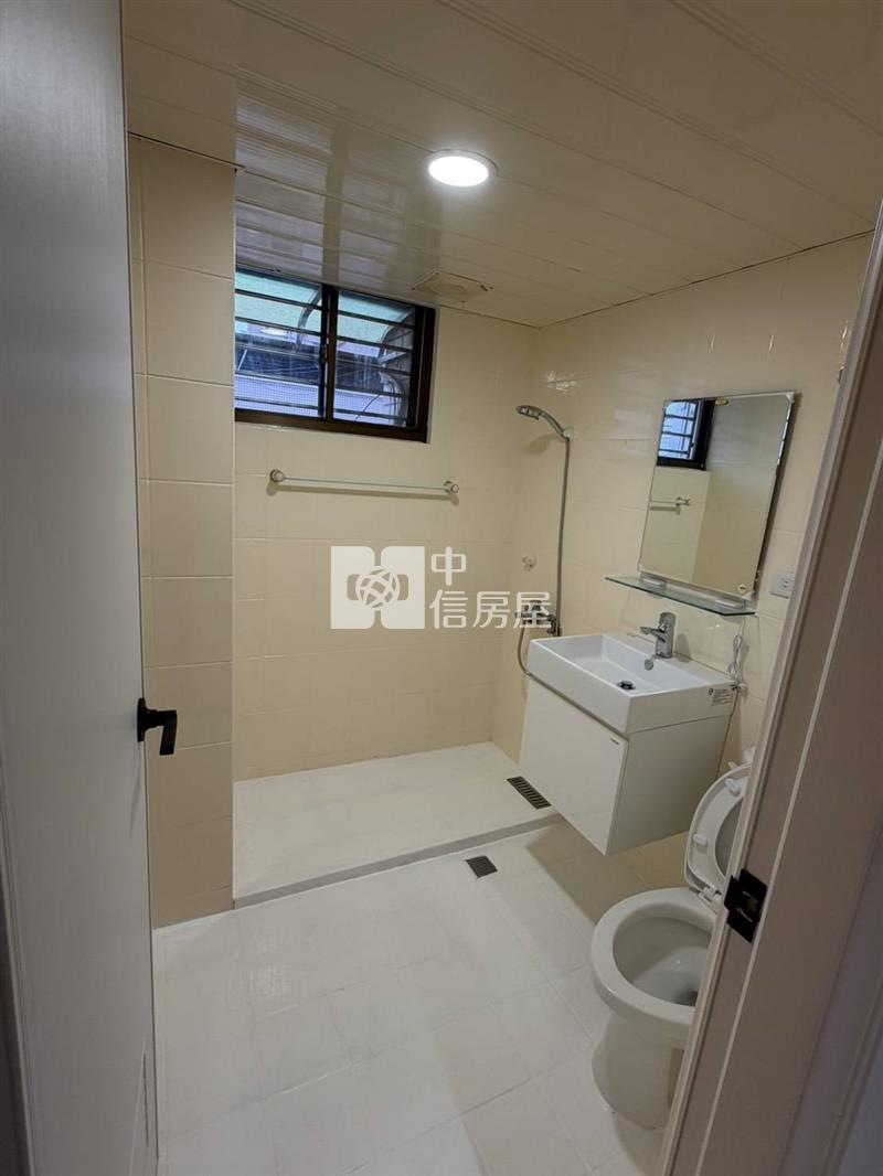 基隆-安樂電梯美3房房屋室內格局與周邊環境