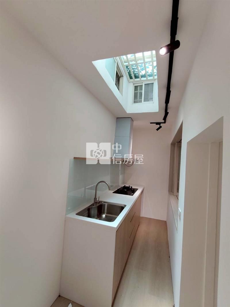 平鎮大勇街整新透天房屋室內格局與周邊環境