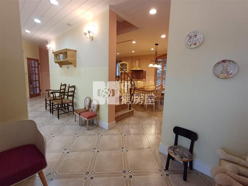 龍潭華麗民宿房屋室內格局與周邊環境