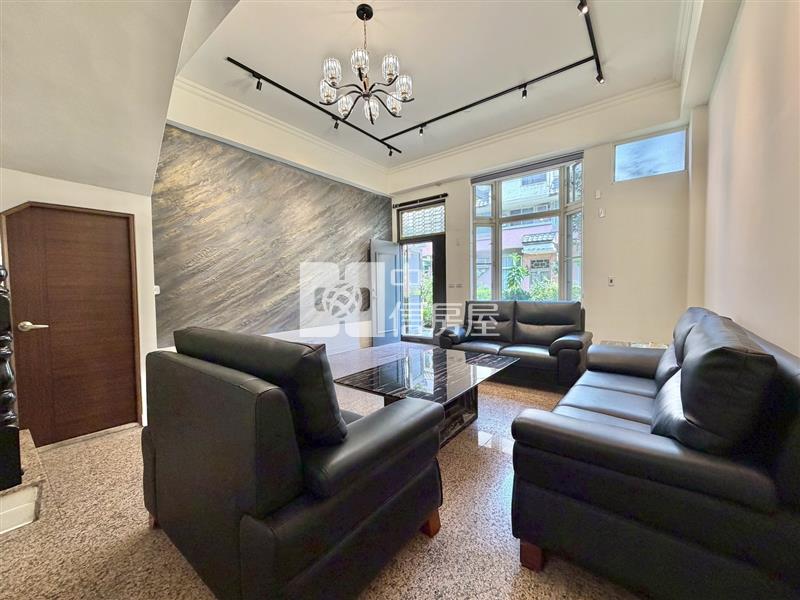 潭子雙車美墅房屋室內格局與周邊環境