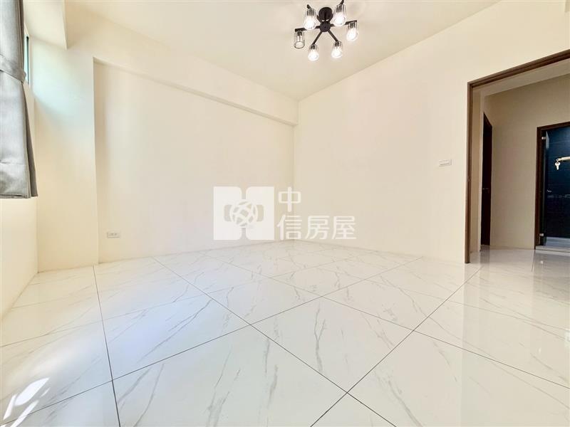 潭子雙車美墅房屋室內格局與周邊環境