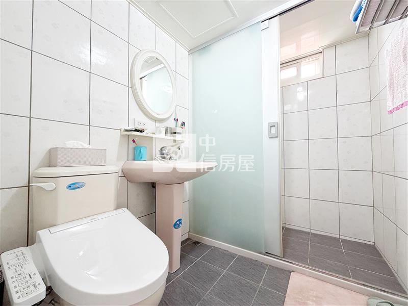 東海商圈3房車位房屋室內格局與周邊環境