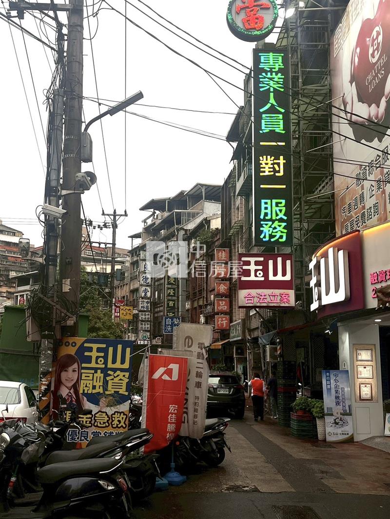 ●仁愛區南榮路店面房屋室內格局與周邊環境