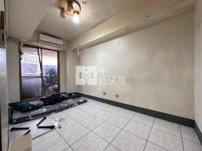 頭份市中星三樓房屋室內格局與周邊環境