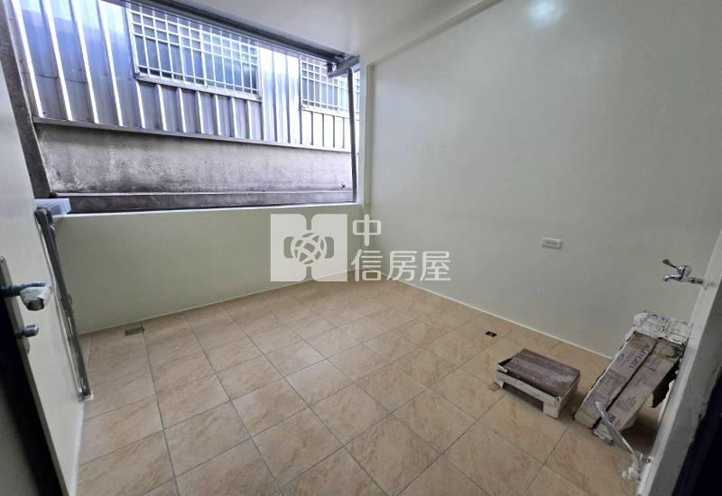 楊梅幼獅工業區【高榮國小】全棟整新美透天房屋室內格局與周邊環境