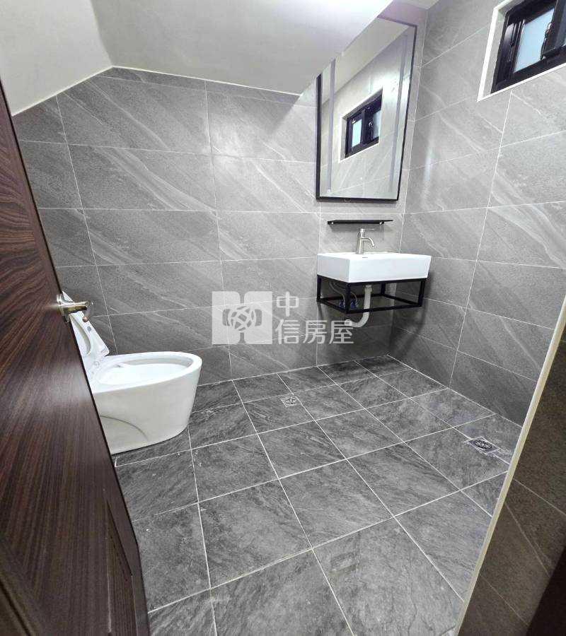 楊梅幼獅工業區【高榮國小】全棟整新美透天房屋室內格局與周邊環境