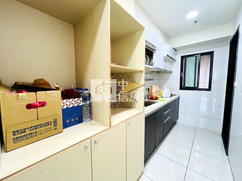 【星鑽】極致裝潢美麗歐洲景觀大3房車房屋室內格局與周邊環境