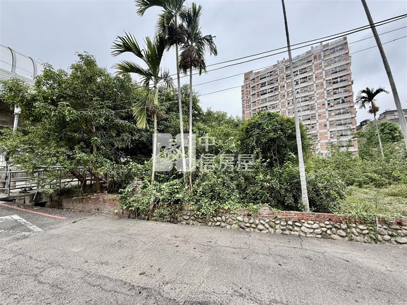 機捷特區旁正環中路超值農角地房屋室內格局與周邊環境