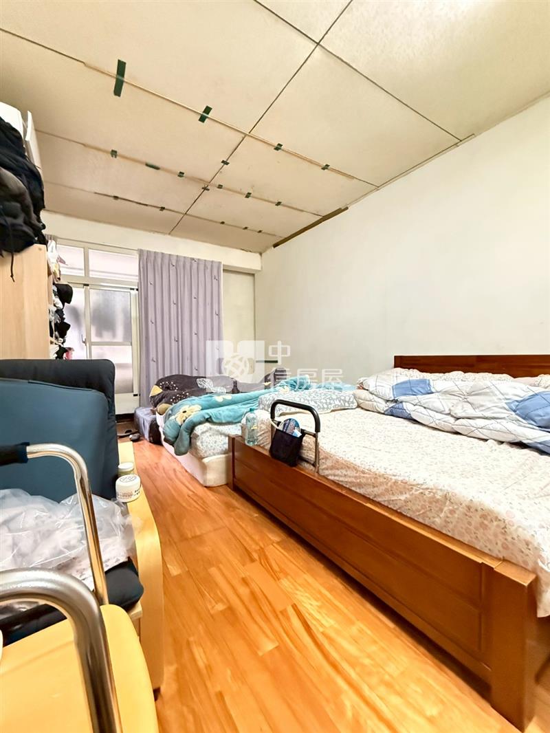 崇倫國中豐富公園低總價活路透天房屋室內格局與周邊環境