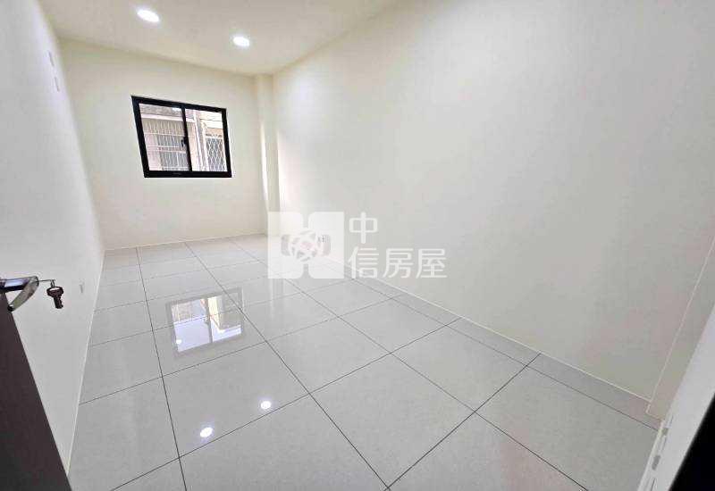 楊梅幼獅路【高榮國小】全棟整新美透天房屋室內格局與周邊環境