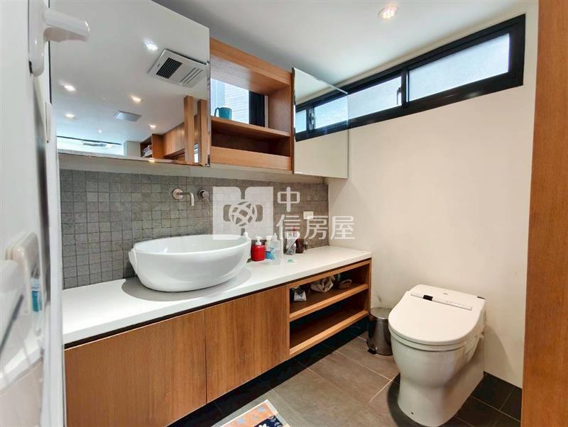 昌益三民綠光超大戶房屋室內格局與周邊環境