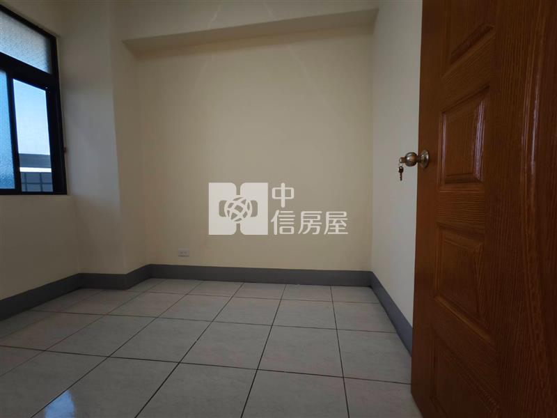 華勛商圈｜桂花公園旁 美三房房屋室內格局與周邊環境