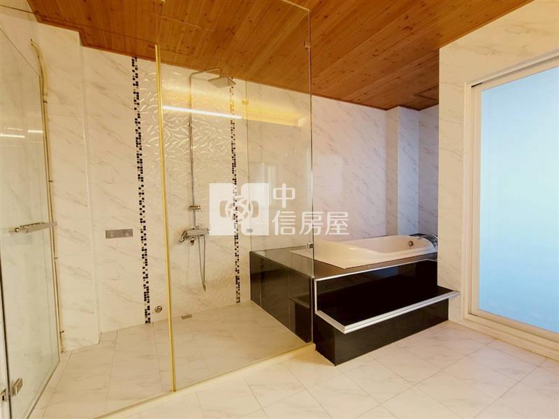 近亞果百坪電梯豪墅房屋室內格局與周邊環境