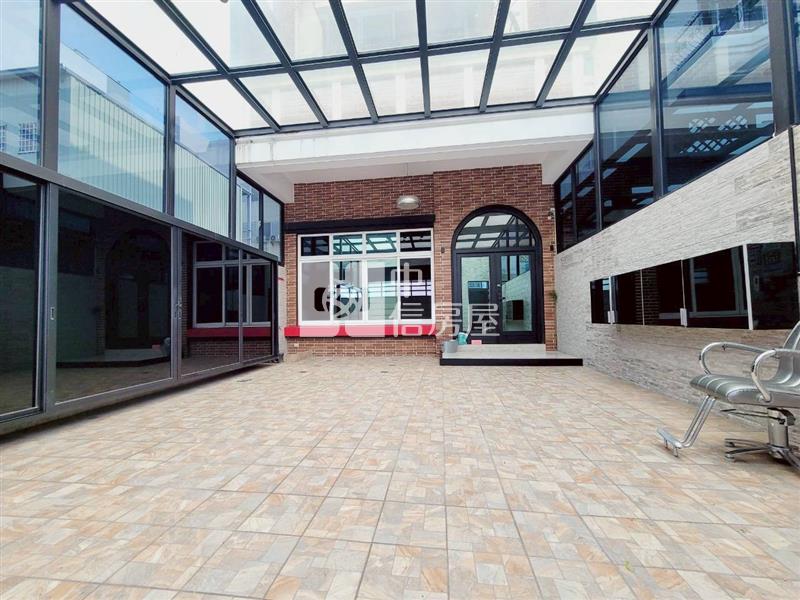 近亞果百坪電梯豪墅房屋室內格局與周邊環境