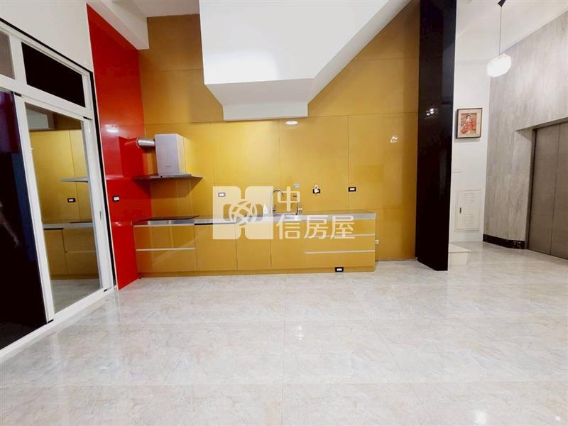 近亞果百坪電梯豪墅房屋室內格局與周邊環境