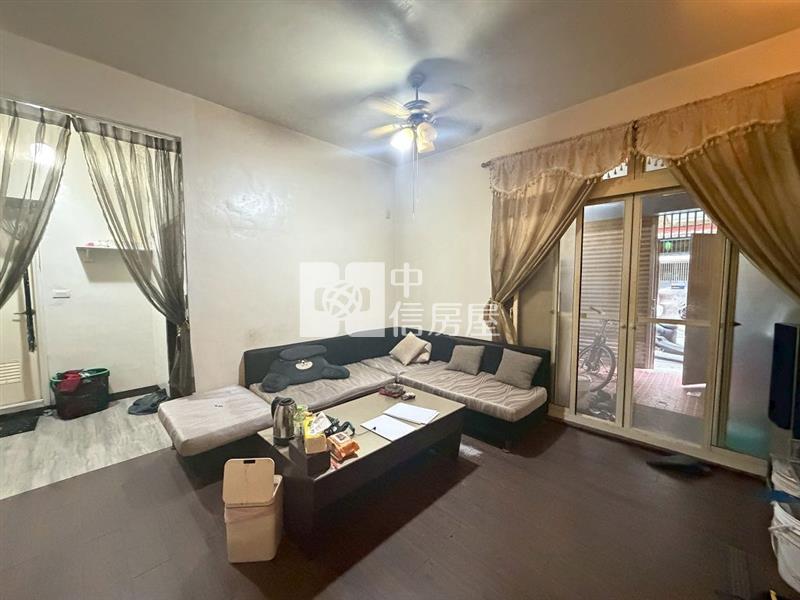 高城大面寬一樓門口可停車之大三房(中信卓越團隊)房屋室內格局與周邊環境