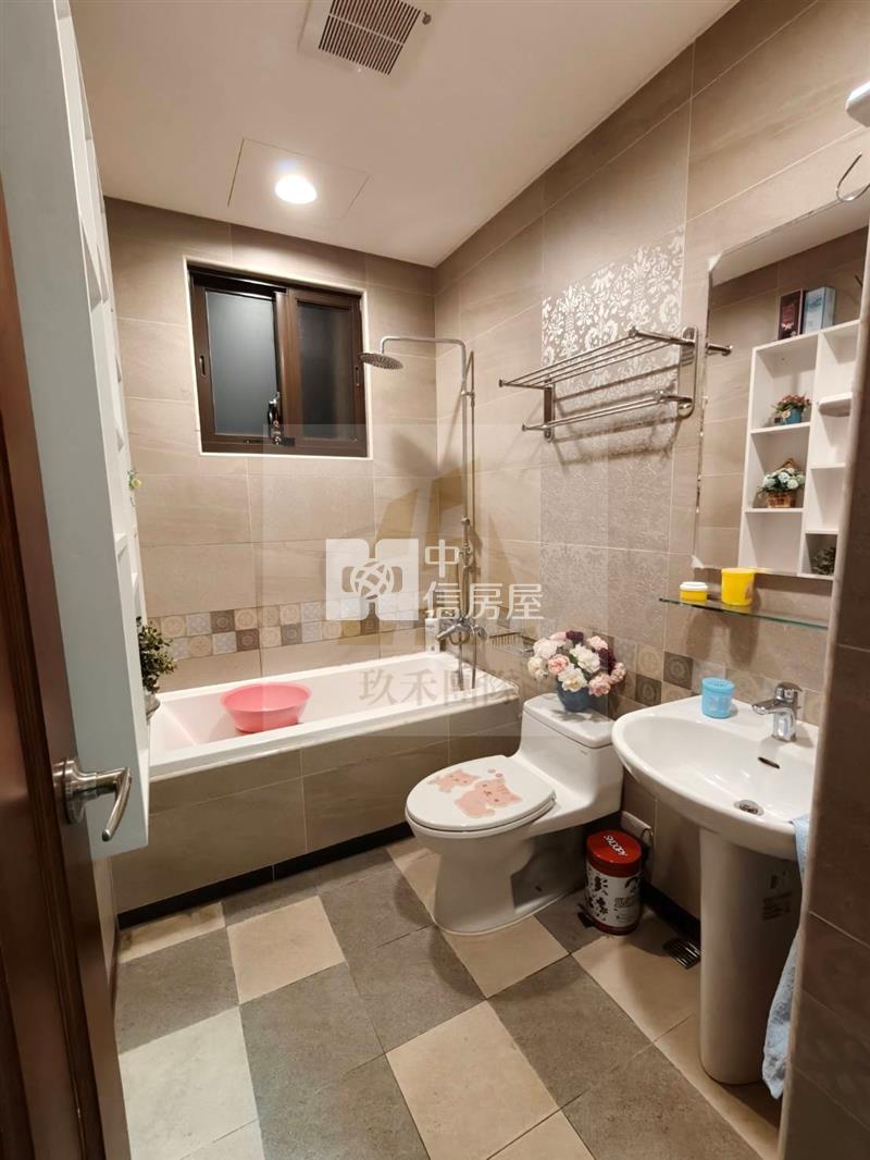 【玖禾】君邑威諾那歐系奢華四房雙車位房屋室內格局與周邊環境