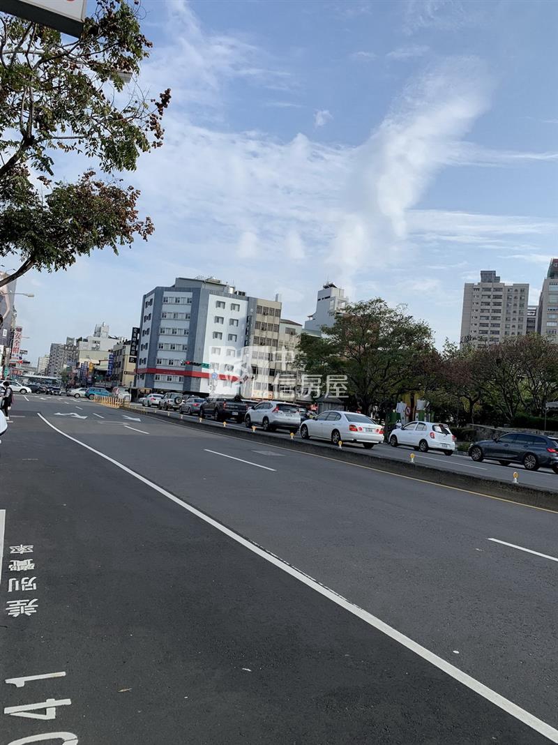 臨忠信國小二樓住辦房屋室內格局與周邊環境