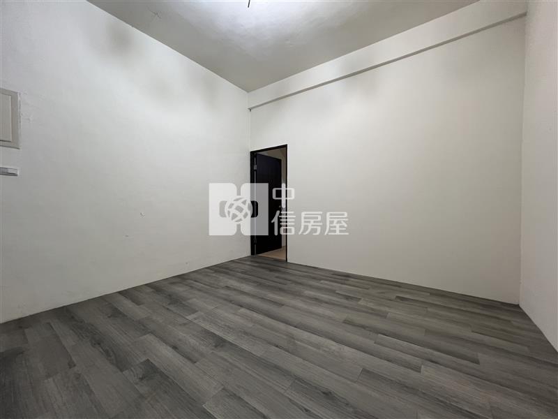 龜山后街商圈旁整新透天-1房屋室內格局與周邊環境