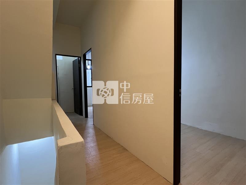 龜山后街商圈旁整新透天-1房屋室內格局與周邊環境