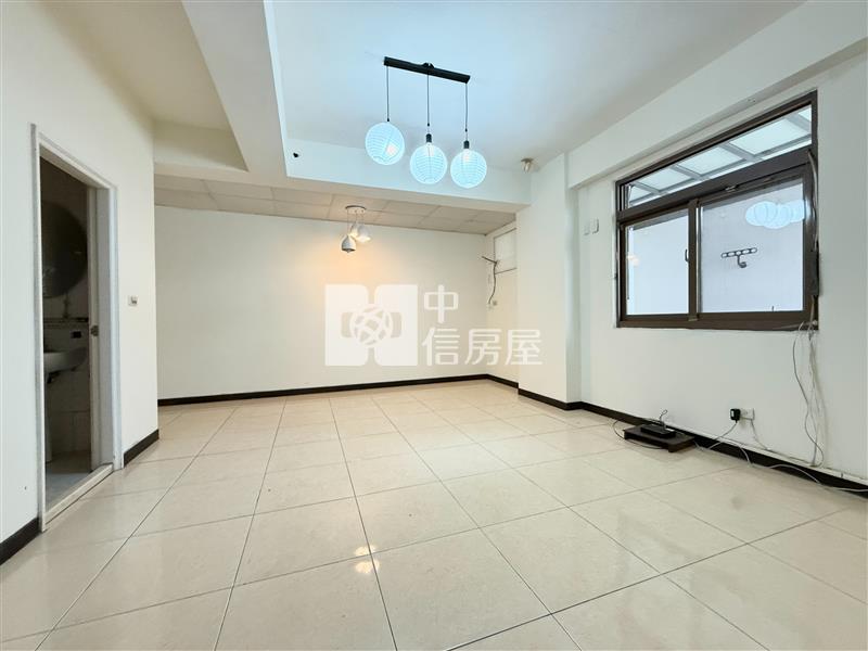 葳格高中大爺當家大地坪雙車豪墅房屋室內格局與周邊環境