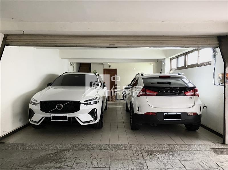 葳格高中大爺當家大地坪雙車豪墅房屋室內格局與周邊環境