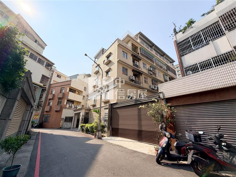 四維國小捷運住二建地房屋室內格局與周邊環境