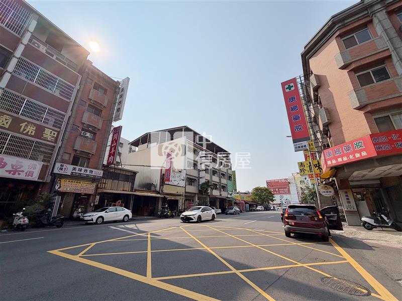 四維國小捷運住二建地房屋室內格局與周邊環境