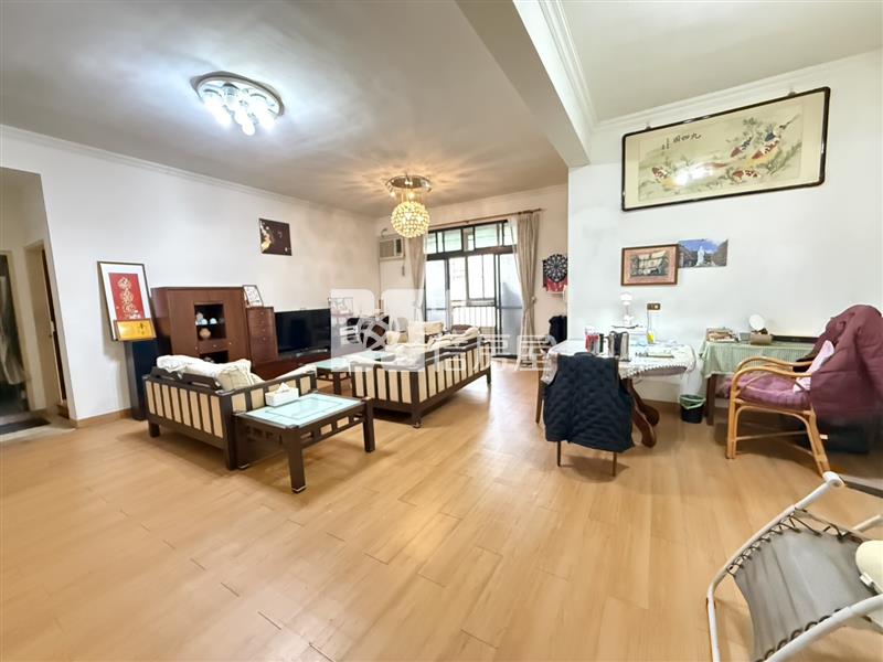 信義國小旁漂亮3房公寓房屋室內格局與周邊環境