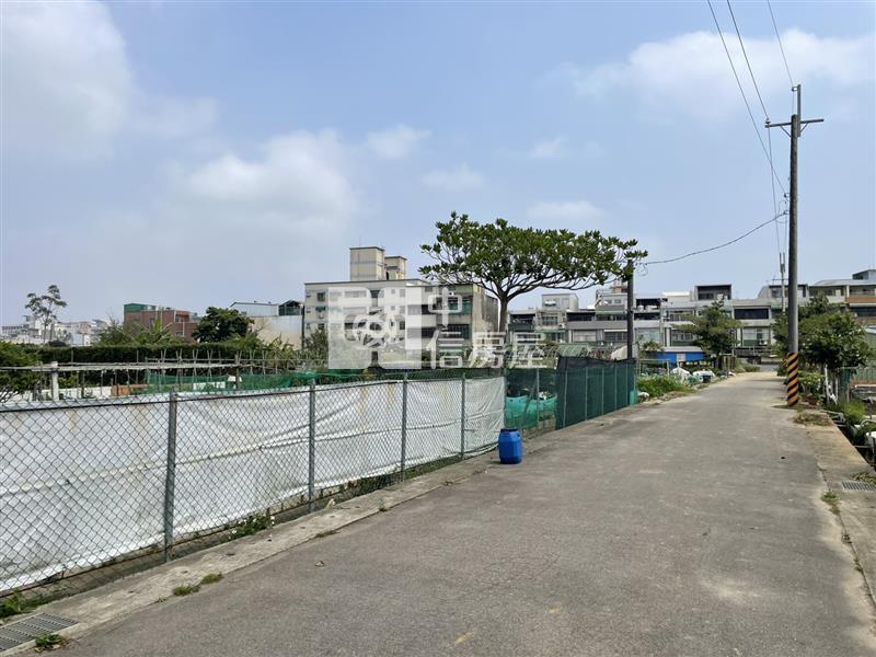 近體育園區都計內農地房屋室內格局與周邊環境