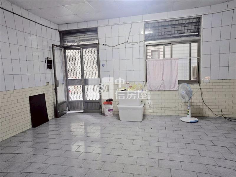 善化車站旁低總價透天房屋室內格局與周邊環境