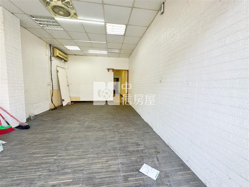 龍潭804旁黃金透天大地坪店面(需整理)房屋室內格局與周邊環境