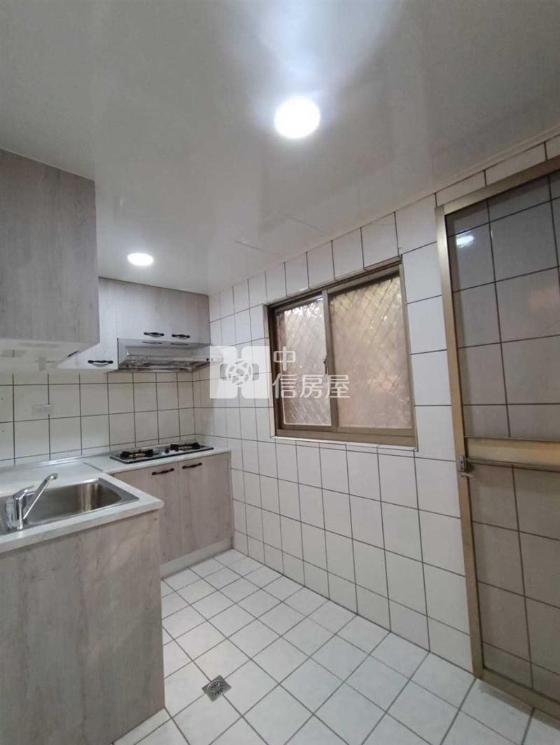 楊梅美裝潢三房車房屋室內格局與周邊環境