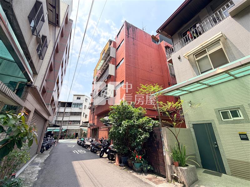 逢甲商圈收租公寓房屋室內格局與周邊環境