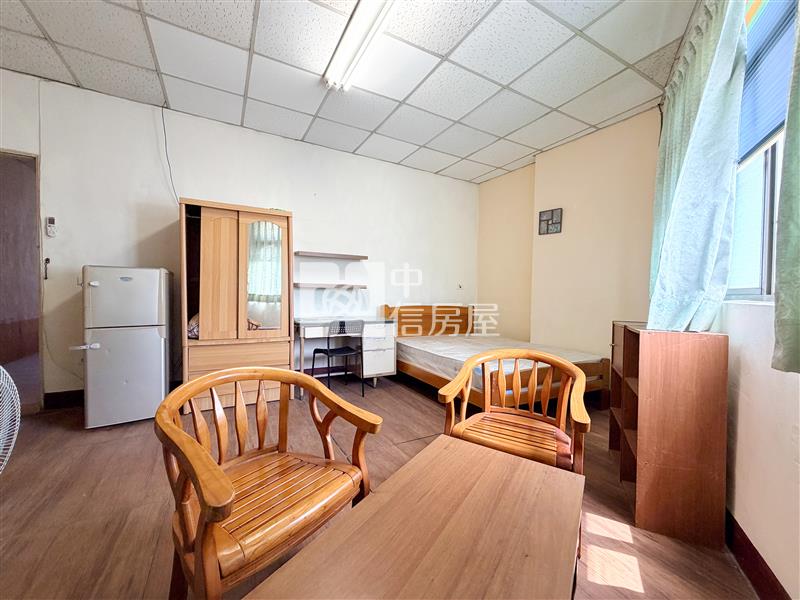 逢甲商圈收租公寓房屋室內格局與周邊環境