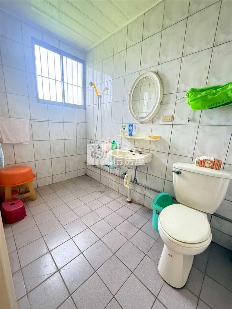 中央大學大地坪透天房屋室內格局與周邊環境